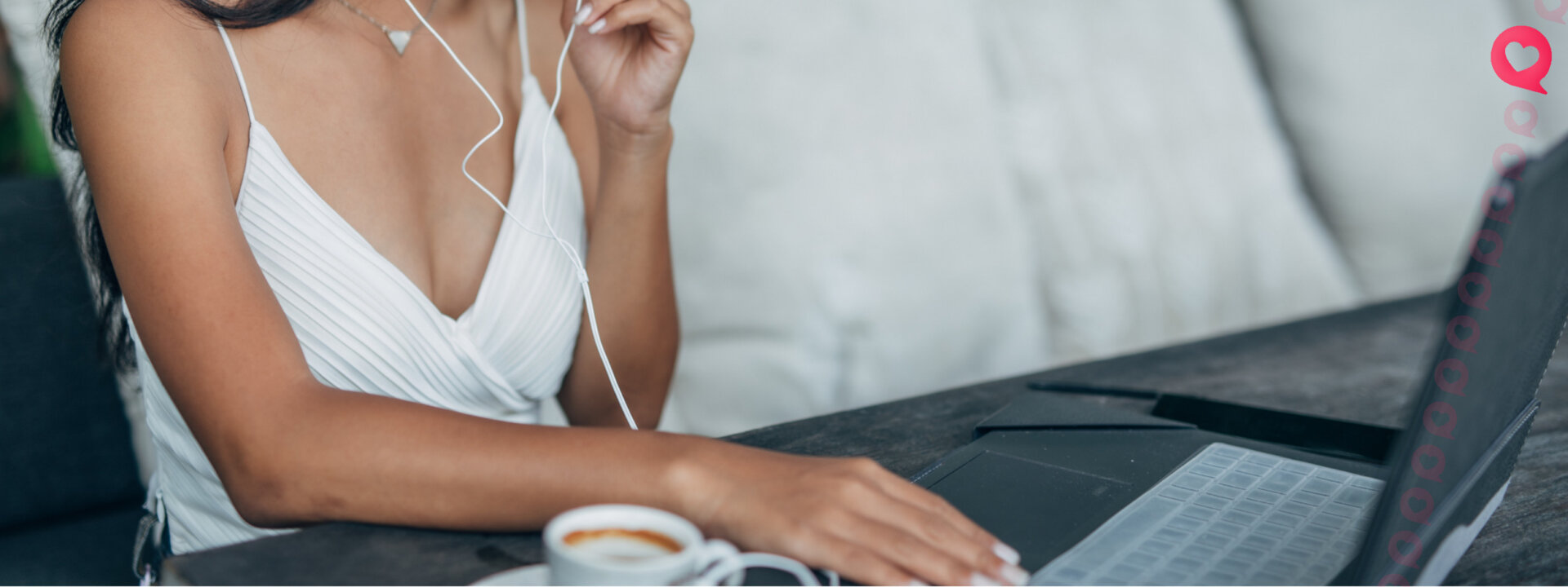 Meet Foreign Women in Online chat platforms