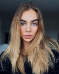 UkraineBride4You girl