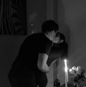 NoStringsAttached for one night stand