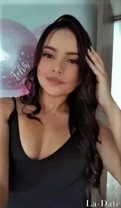 Valentina Profile image 6