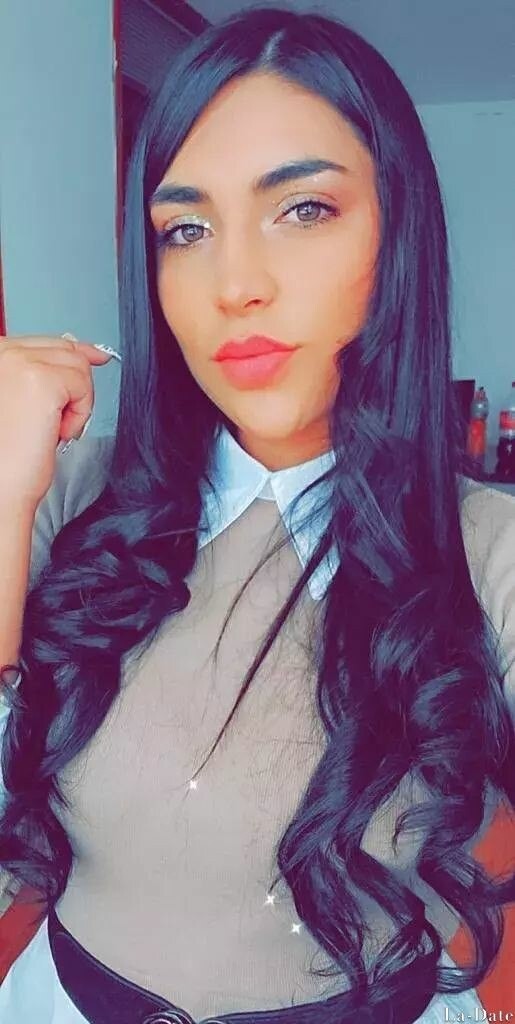 Claudia Profile image 2