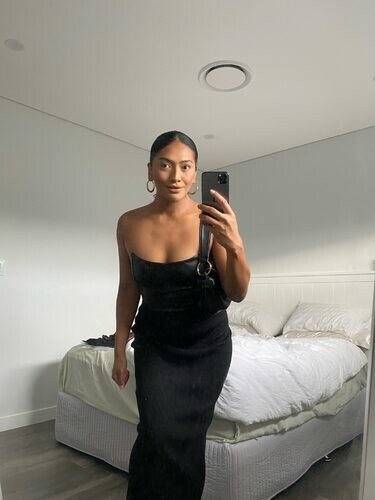 FoxyB Profile image 3