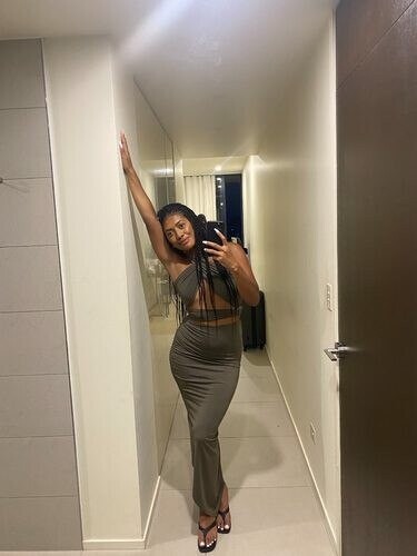 FoxyB Profile image 1