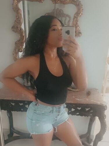 Rose and Rita Profile image 1