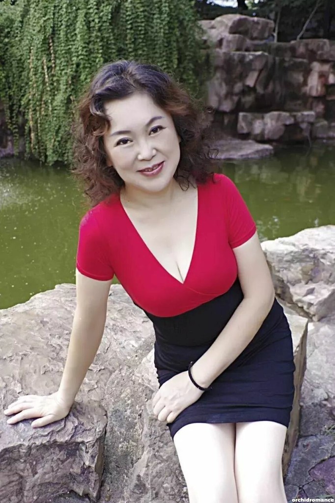 Victoria Profile image 6