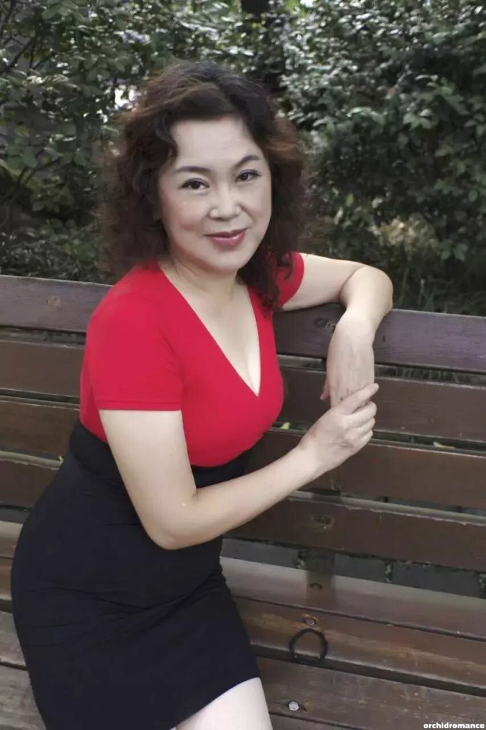 Victoria Profile image 4