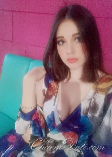 Olga Profile image 1